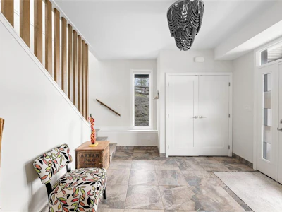 6262 Highwood Drive - 5