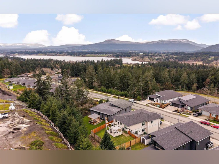 6262 Highwood Drive, Duncan, BC, V9L 0H5 - 4