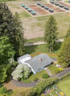 399 Arbutus Avenue W