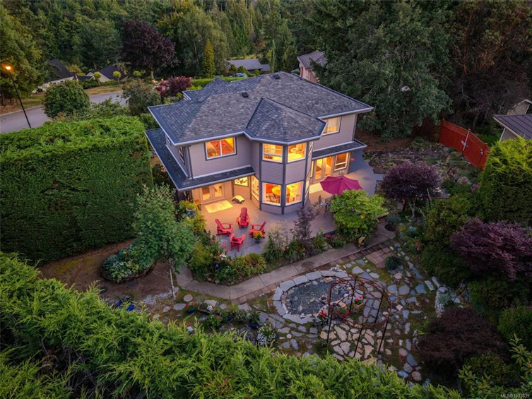 3383 Rockhampton Road, Fairwinds, BC, V9P 9H4