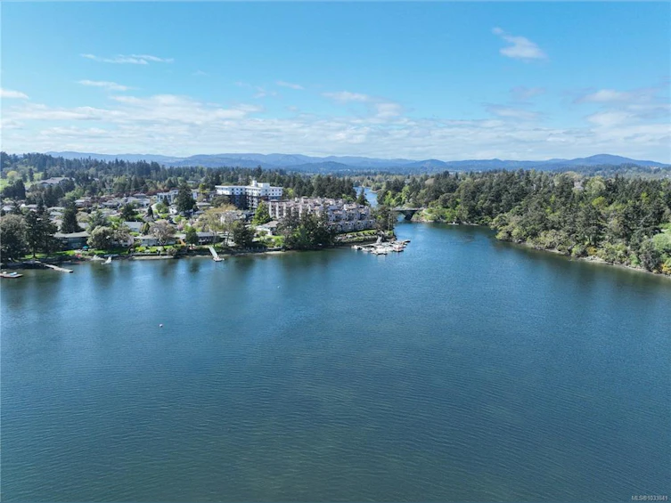 106-1083 Tillicum Road, Esquimalt, BC, V9V 7L7 - 36