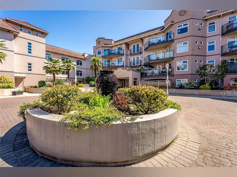 106-1083 Tillicum Road, Esquimalt, BC, V9V 7L7 - 29