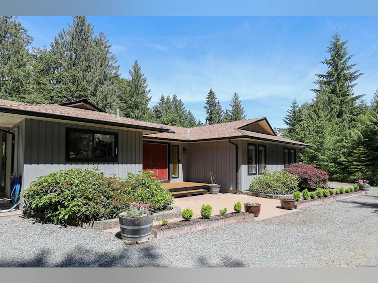 970 Mclean Road, Hilliers, BC, V9K 1Y3 - 11