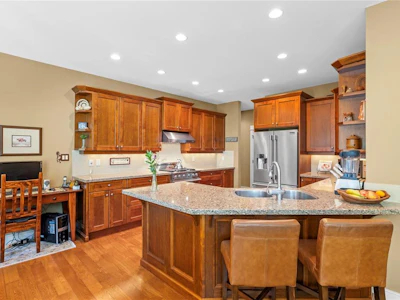 649 Eaglewood Court - 5