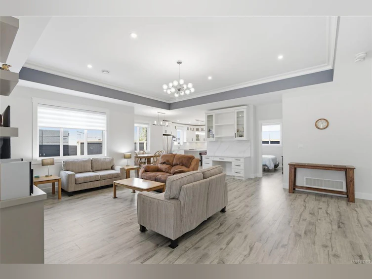 225 Dunbar Way, Parksville, BC, V9P 0G6 - 3
