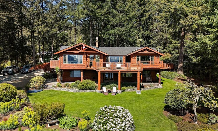539 Bayview Place