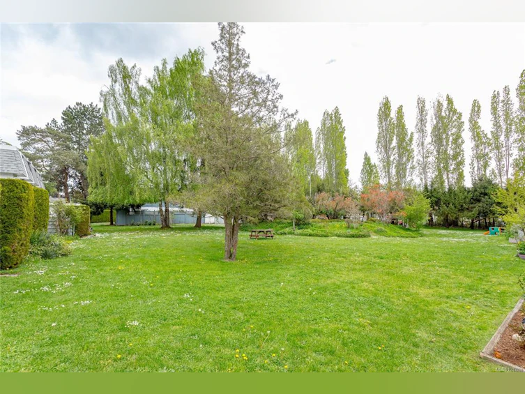 5-1040 Kenneth Street, Saanich, BC, V8X 3J5 - 16