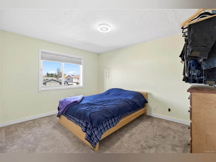 A-2259 Urquhart Avenue, Courtenay, BC, V9N 7S6 - 8