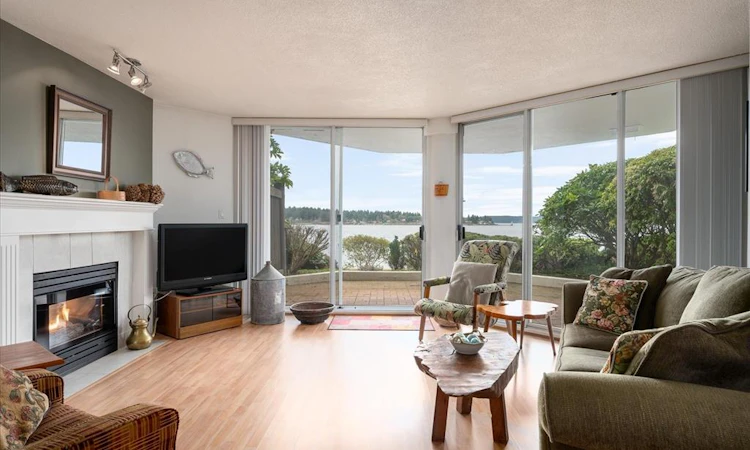 110-150 Promenade Drive
