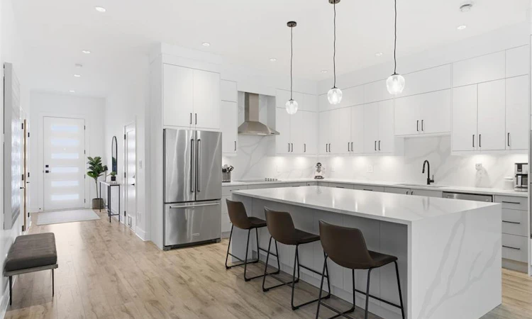 1323 Sandstone Lane