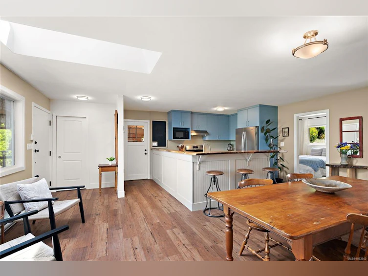 10851 Deep Cove Road, North Saanich, BC, V8L 5M5 - 13