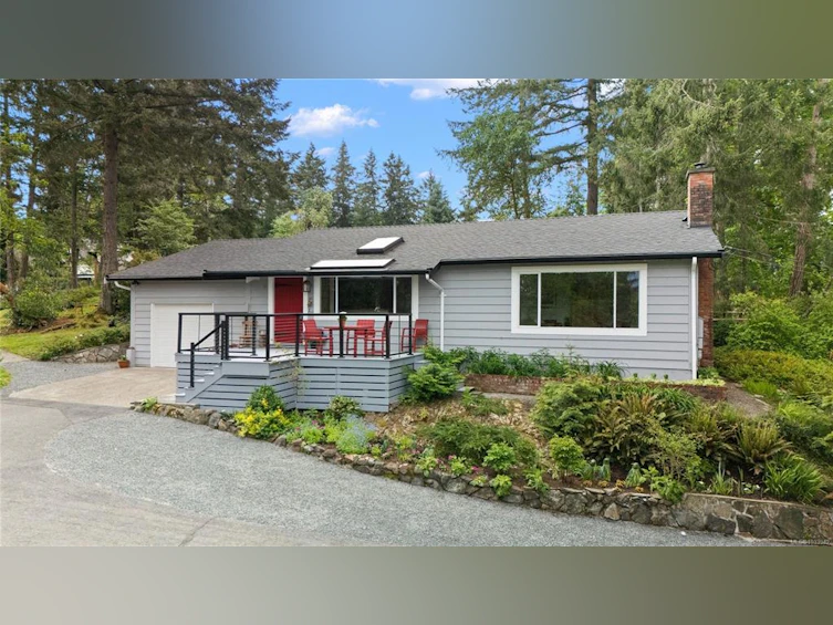 10851 Deep Cove Road, North Saanich, BC, V8L 5M5 - 39