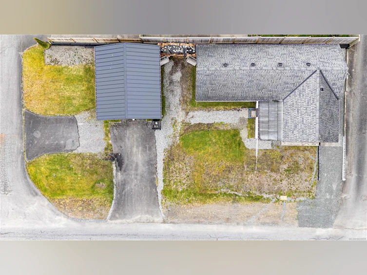 8800 Douglas Street, Port Hardy, BC, V0N 2P0 - 2