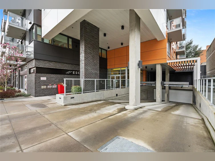 305-838 Broughton Street, Victoria, BC, V8W 1E4 - 39