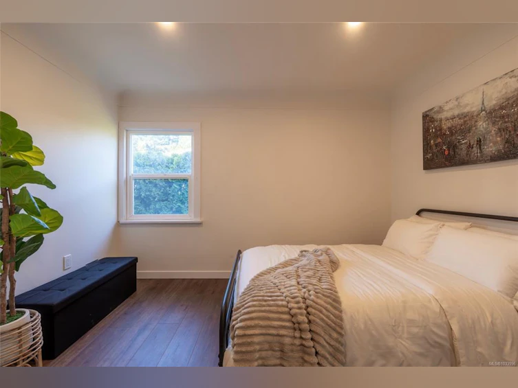 715 Middleton Street, Saanich, BC, V9A 2E1 - 33