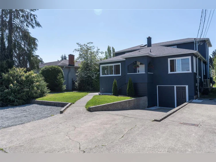 715 Middleton Street, Saanich, BC, V9A 2E1 - 2