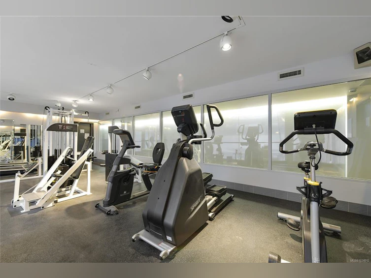 205-1010 View Street, Victoria, BC, V8V 4Y3 - 24