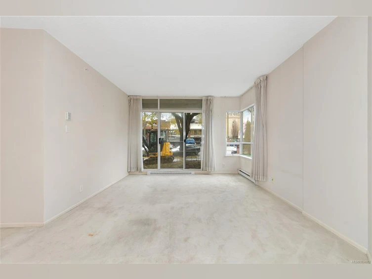 205-1010 View Street, Victoria, BC, V8V 4Y3 - 3