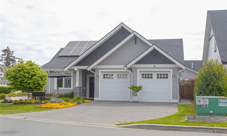 9257 Bakerview Close