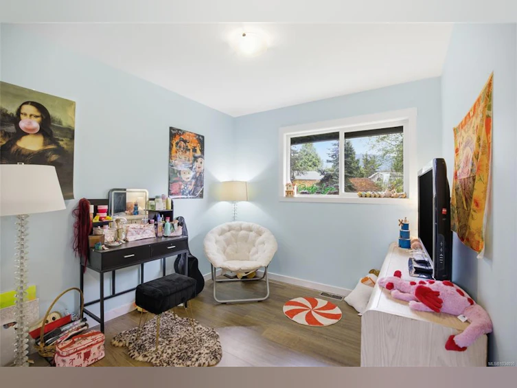 953 Poplar Way, Hilliers, BC, V9K 1T5 - 15