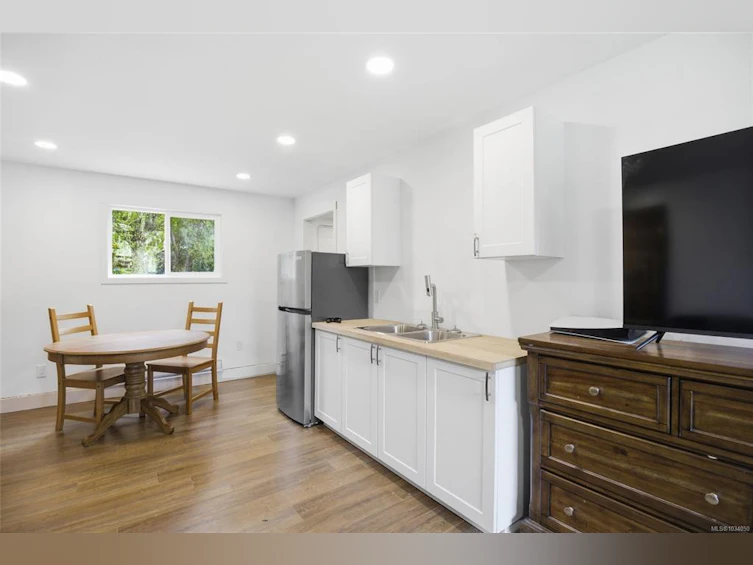 953 Poplar Way, Hilliers, BC, V9K 1T5 - 30