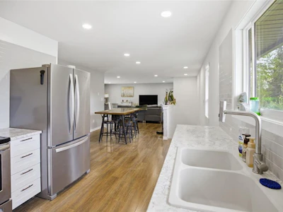 953 Poplar Way - 2