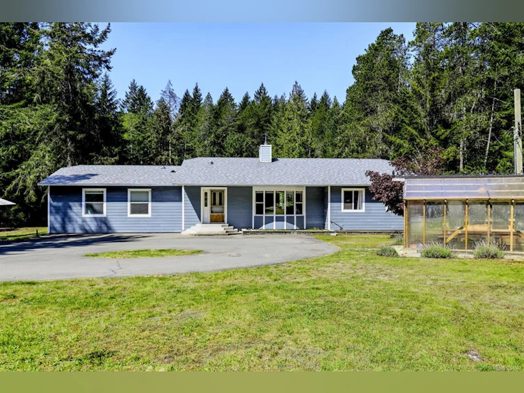 520 Corcan Road, Qualicum Beach, BC, V9K 2E9