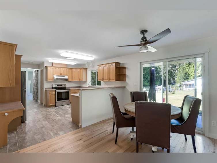 520 Corcan Road, Qualicum Beach, BC, V9K 2E9 - 13