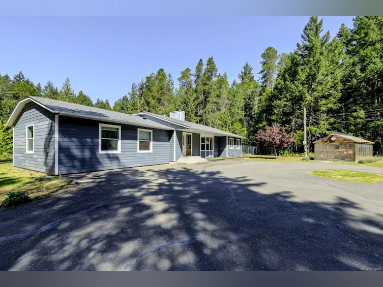 520 Corcan Road, Qualicum Beach, BC, V9K 2E9 - 5