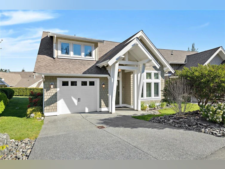 29-5251 Island Highway, Qualicum Beach, BC, V9K 2C1