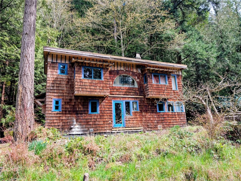 948 Harrison Way, Gabriola Island, BC, V0R 1X2