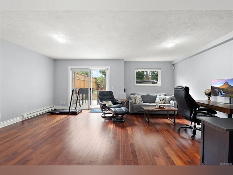 207 Quebec Street, Victoria, BC, V8W 1W2 - 37