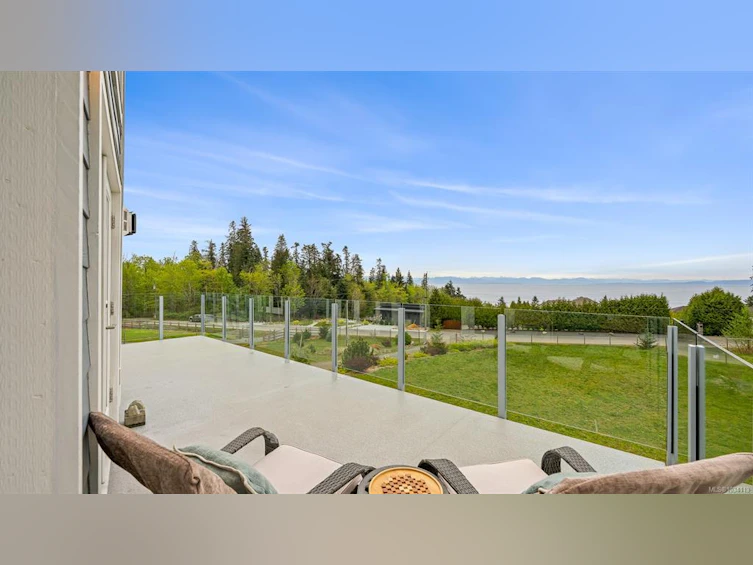 6481 Eagles Drive, Courtenay, BC, V9J 1V4 - 38