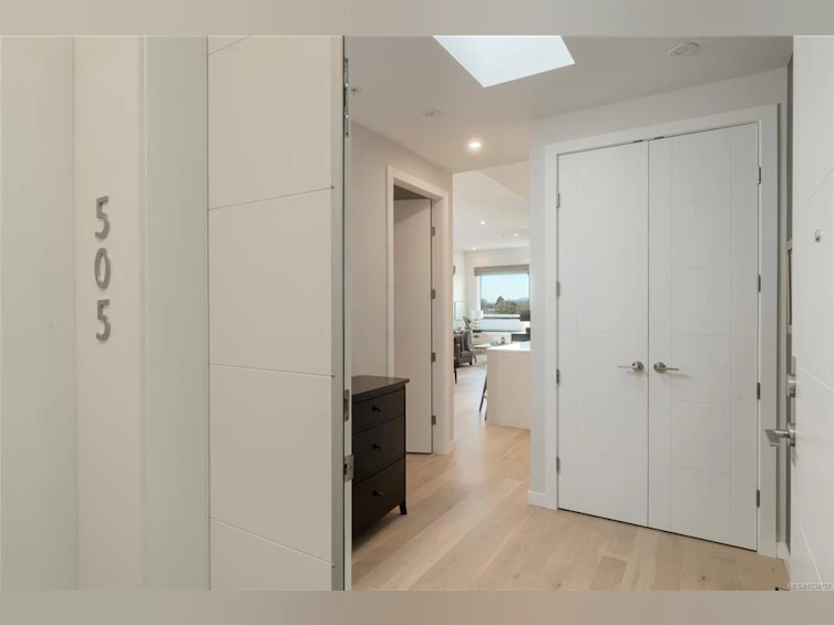 PH5-2285 Bowker Avenue, Oak Bay, BC, V8R 2E2 - 3