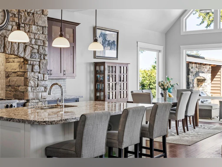 863 Cavin Road, French Creek, BC, V9P 1Z9 - 45