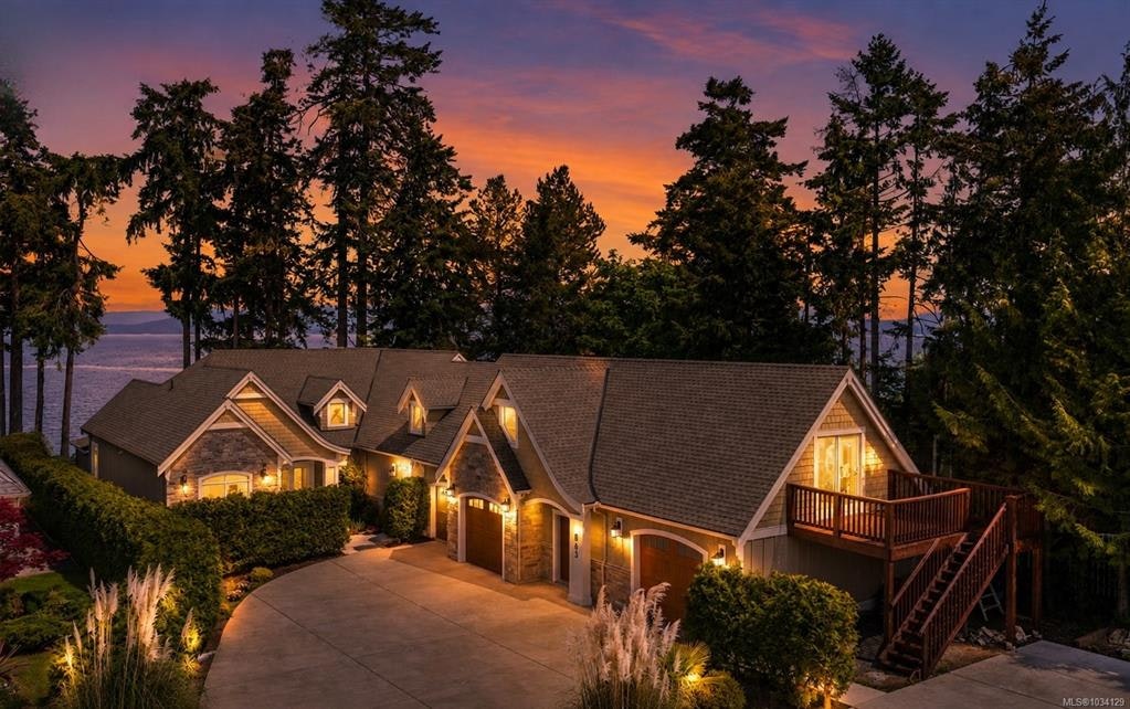 863 Cavin Road, French Creek, BC, V9P 1Z9
