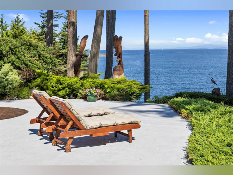 863 Cavin Road, French Creek, BC, V9P 1Z9 - 77
