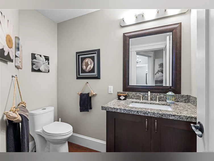 863 Cavin Road, French Creek, BC, V9P 1Z9 - 53