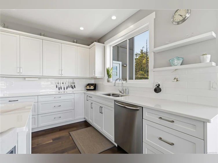 700 Demel Place, Colwood, BC, V9C 3L6 - 17