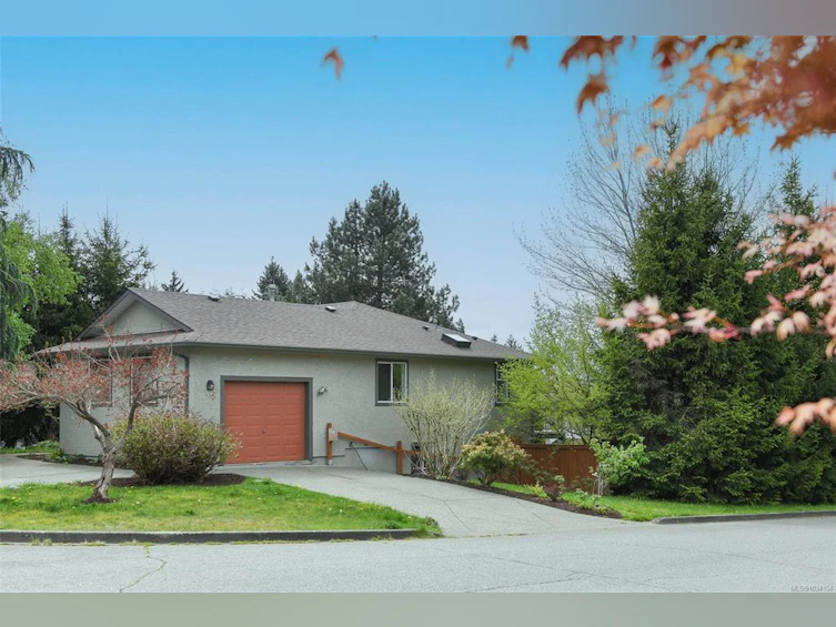 349 Durrand Place, Courtenay, BC, V9N 8N3 - 2