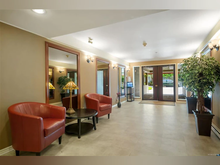 107-420 Parry Street, Victoria, BC, V8V 2H7 - 2