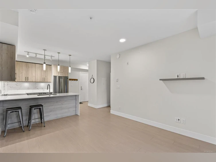 303-1450 Glentana Road, View Royal, BC, V9A 2P8 - 6