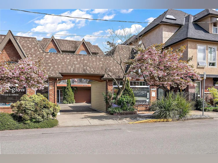 9713 Second Street, Sidney, BC, V8L 3C3 - 51