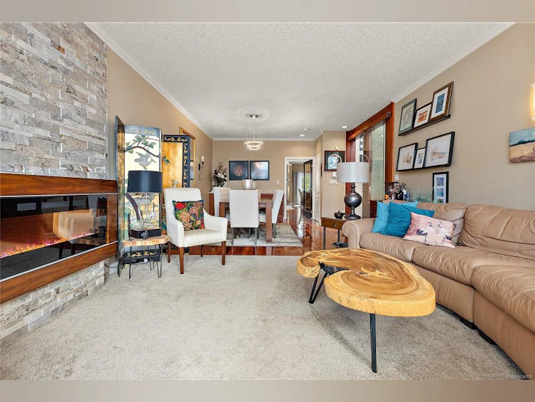 9713 Second Street, Sidney, BC, V8L 3C3 - 8