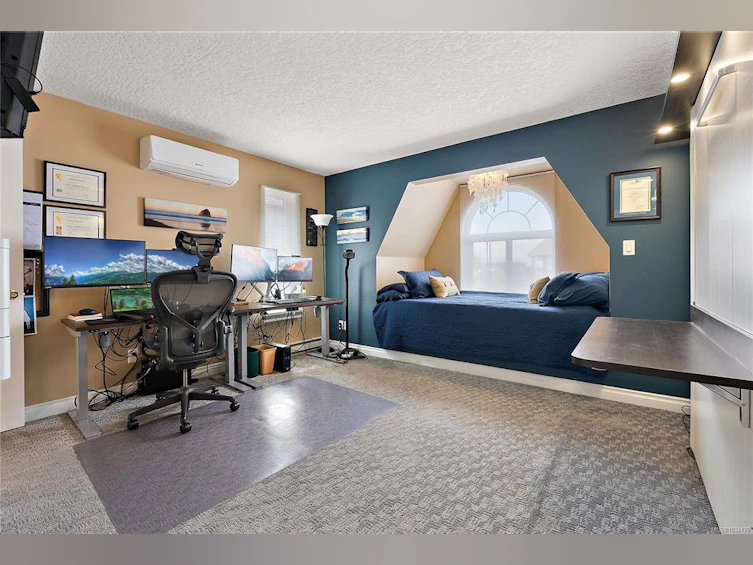 9713 Second Street, Sidney, BC, V8L 3C3 - 27