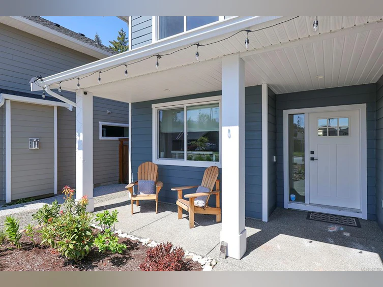 2732 Maple Street, Cumberland, BC, V0R 1S0 - 5