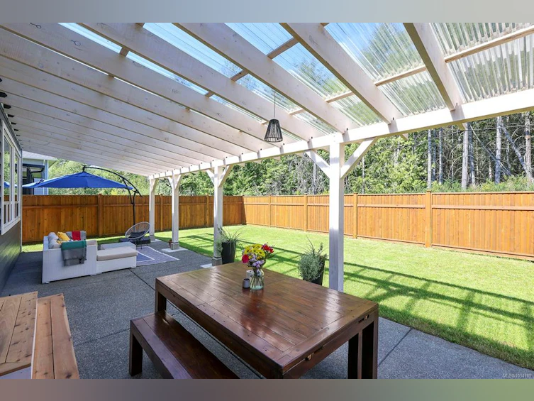 2732 Maple Street, Cumberland, BC, V0R 1S0 - 27