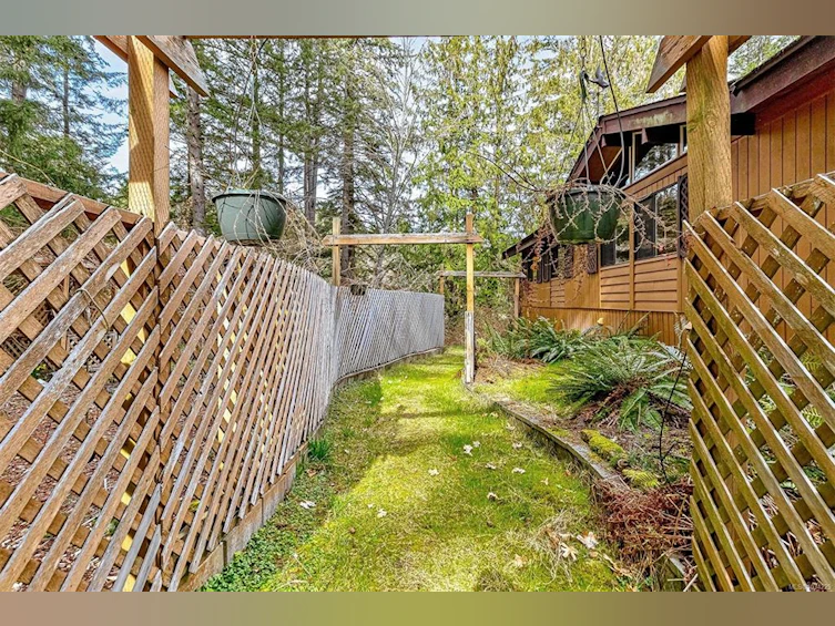 2298 Munn Road, Highlands, BC, V9E 1H5 - 62