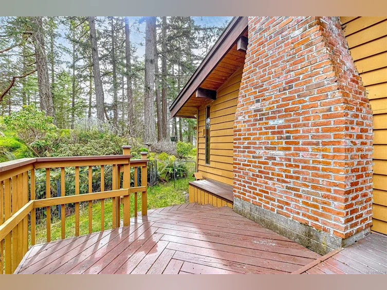 2298 Munn Road, Highlands, BC, V9E 1H5 - 50