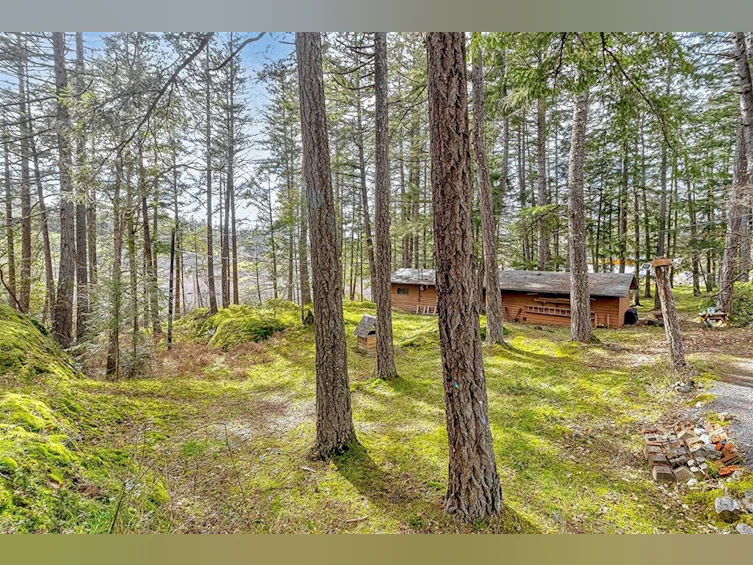 2298 Munn Road, Highlands, BC, V9E 1H5 - 58